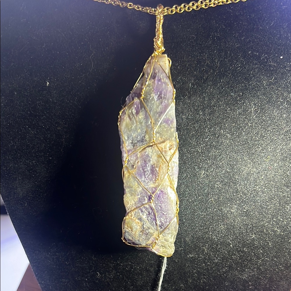 SOLD. Elegant Gold and Purple Pendant Necklace